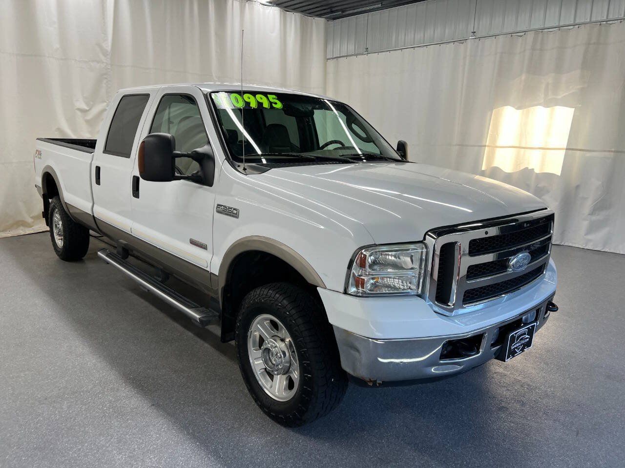 Used 2005 Ford F350 Lariat AWD/4WD image 3