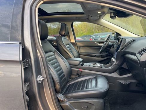 Used 2022 Ford Edge SEL w/ Convenience Package AWD/4WD image 15