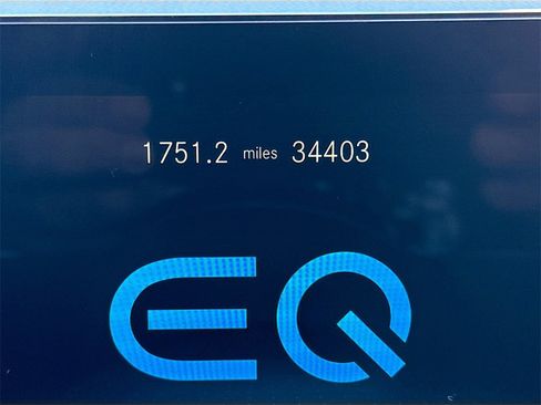 Used 2023 Mercedes-Benz EQB 300 300 w/ Exclusive Package image 13