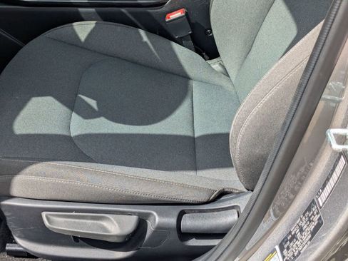 Used 2025 Kia K4 LXS image 23