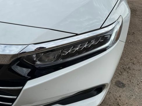 Used 2021 Honda Accord Hybrid image 10