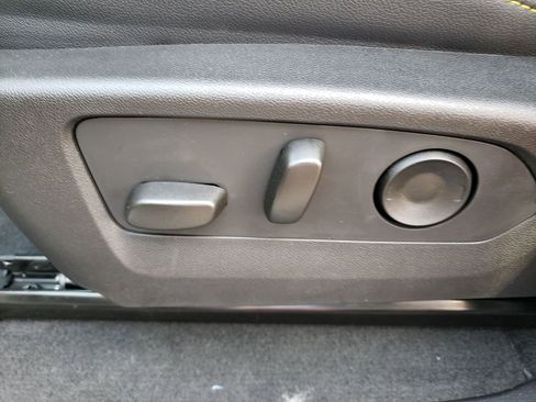 New 2026 Chevrolet Colorado ZR2 w/ Technology Package image 16