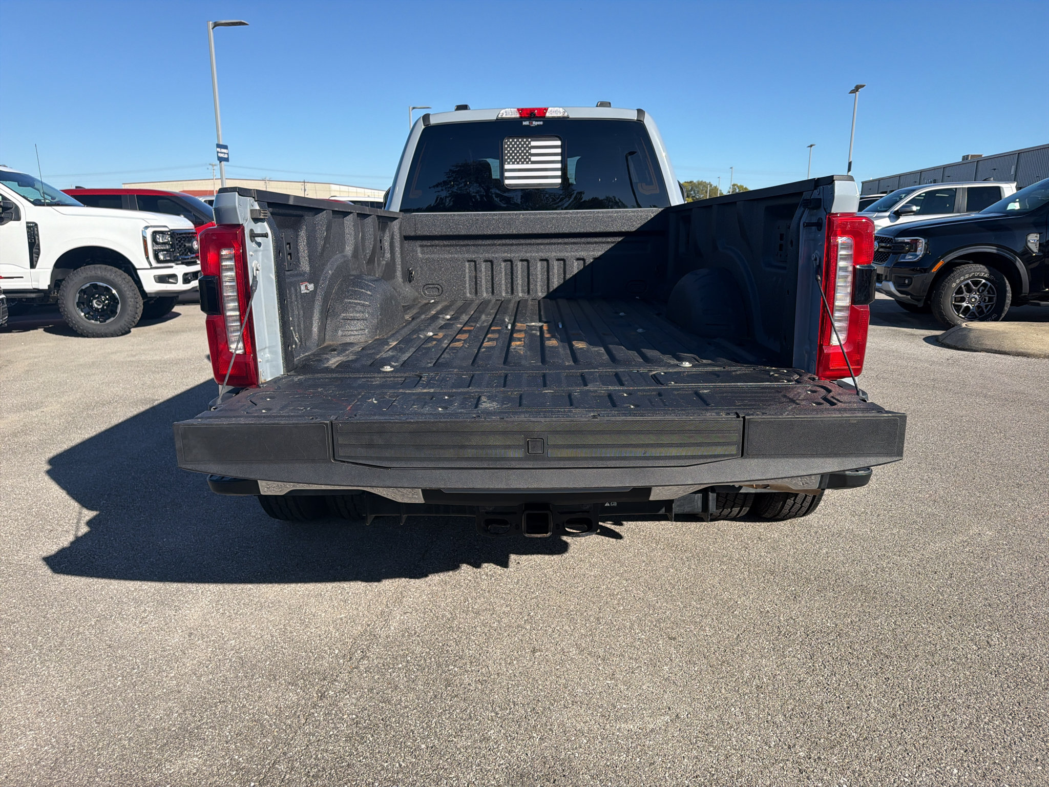 Used 2025 Ford F350 Lariat w/ FX4 Off-Road Package AWD/4WD image 32