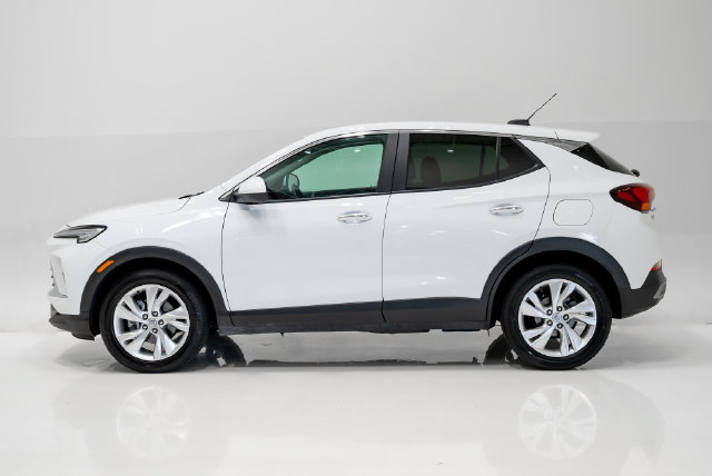 Used 2025 Buick Encore GX Preferred FWD image 28