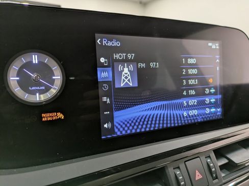 Used 2022 Lexus ES 350 w/ Accessory Package 2 image 12