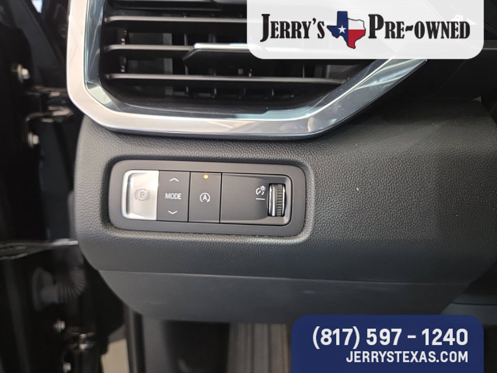 Used 2026 GMC Acadia Elevation w/ Elevation Premium Package FWD image 13