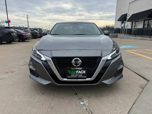 Used 2022 Nissan Altima 2.5 SV image 3