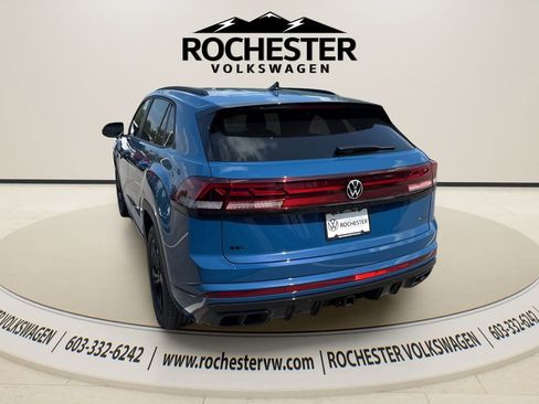 New 2026 Volkswagen Atlas Cross Sport SEL R-Line AWD/4WD image 8