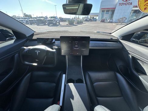 Used 2019 Tesla Model 3 Long Range image 22