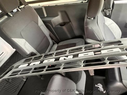 Used 2025 Ford Bronco 2-Door w/ Sasquatch Package AWD/4WD image 15