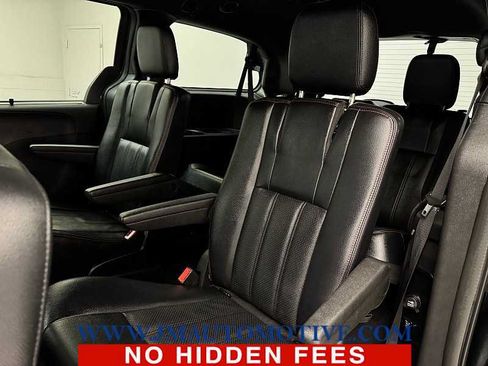Used 2019 Dodge Grand Caravan GT FWD image 15