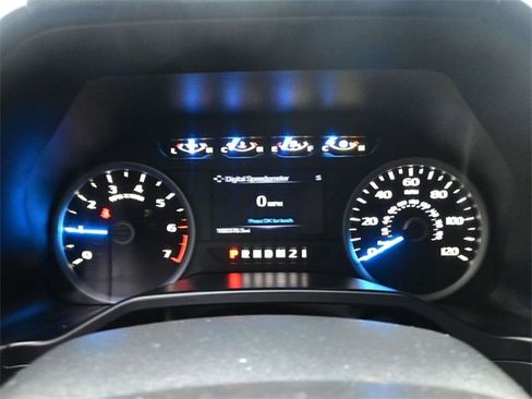 Used 2015 Ford F150 XLT w/ Equipment Group 302A Luxury image 6