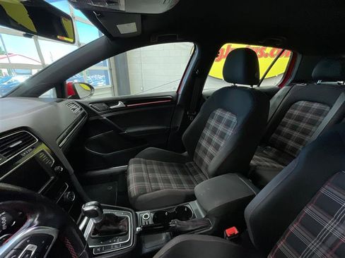Used 2017 Volkswagen GTI S FWD image 12