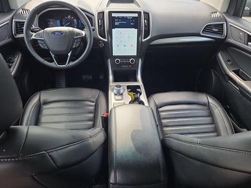 Certified 2024 Ford Edge SEL w/ Convenience Package AWD/4WD image 25