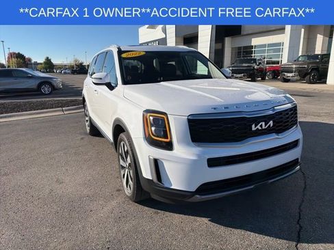 Used 2022 Kia Telluride EX w/ EX Premium Package image 16
