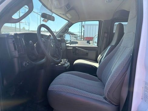 Used 2023 Chevrolet Express 3500 LS RWD image 7