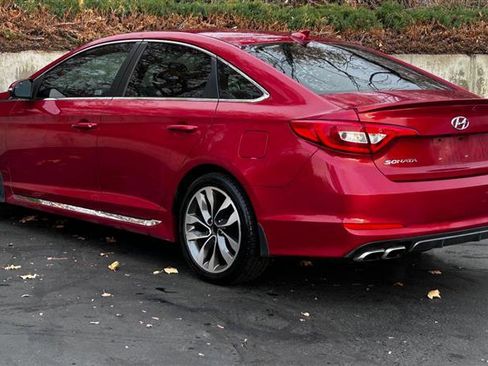 Used 2017 Hyundai Sonata Sport 2.0T image 3