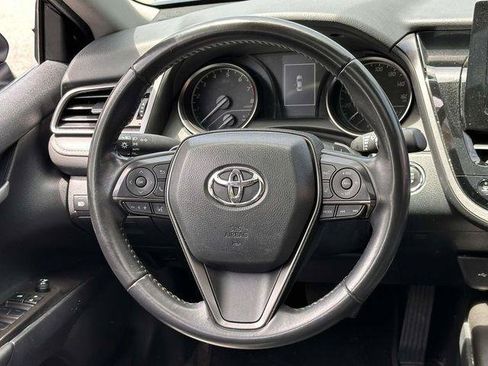 Used 2024 Toyota Camry SE w/ Convenience Package FWD image 17