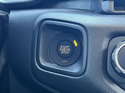 Used 2024 Jeep Wrangler Sport S image 28