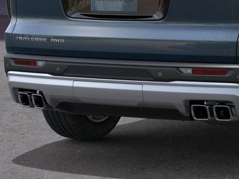 New 2026 Chevrolet Traverse LT w/ Sun and Wheel Package image 14