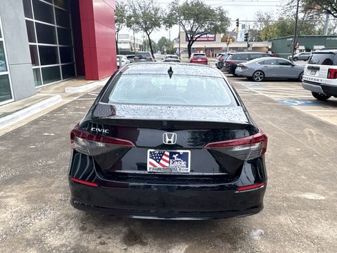 Used 2025 Honda Civic LX image 5