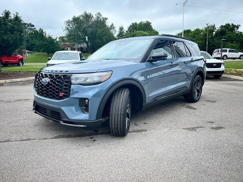 New 2026 Ford Explorer ST w/ Sun And Sound Package AWD/4WD image 3