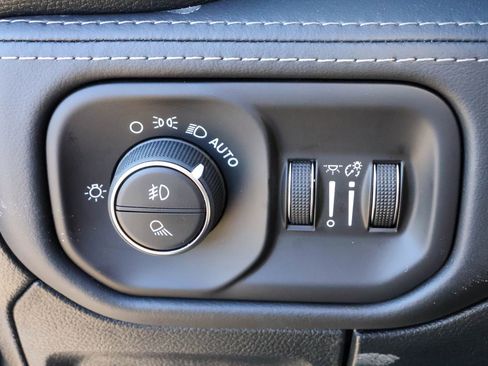 New 2026 RAM 1500 RHO image 37