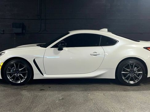 Used 2024 Subaru BRZ Limited w/ Popular Package 2 RWD image 7
