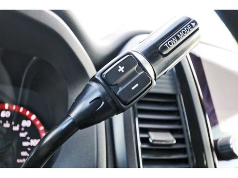 Used 2024 Nissan Titan PRO-4X w/ Pro-4x Utility Package image 25