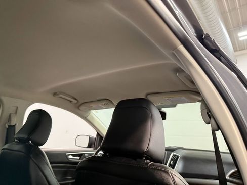 Used 2024 Ford Edge Titanium image 67