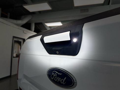 Used 2018 Ford F150 XLT w/ Equipment Group 302A Luxury AWD/4WD image 29