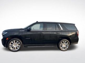 Used 2022 Chevrolet Tahoe High Country w/ Max Trailering Package AWD/4WD video 2