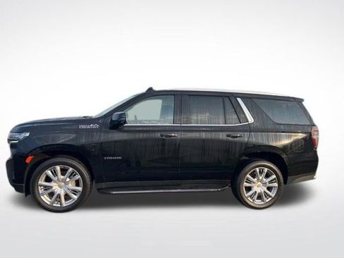 Used 2022 Chevrolet Tahoe High Country w/ Max Trailering Package AWD/4WD image 2