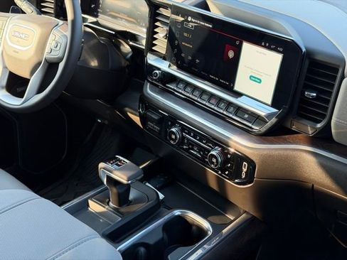 Used 2026 GMC Sierra 1500 SLT w/ SLT Premium Plus Package image 9