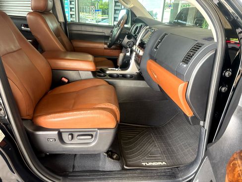 Used 2013 Toyota Tundra Platinum image 20