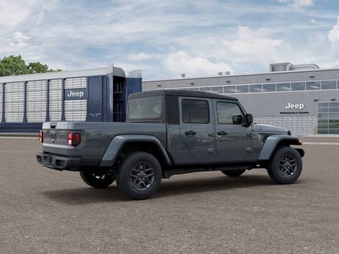 New 2026 Jeep Gladiator Sport AWD/4WD image 32