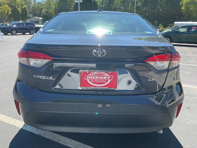 Used 2026 Toyota Corolla LE FWD image 9