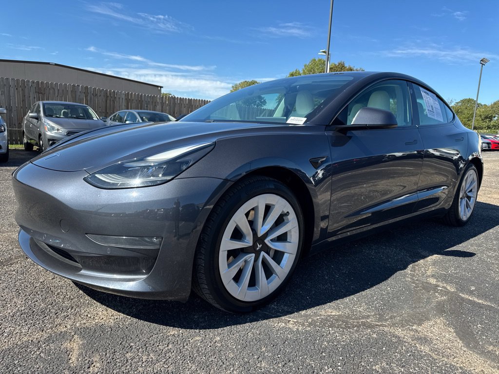 Used 2021 Tesla Model 3 Long Range AWD/4WD image 3