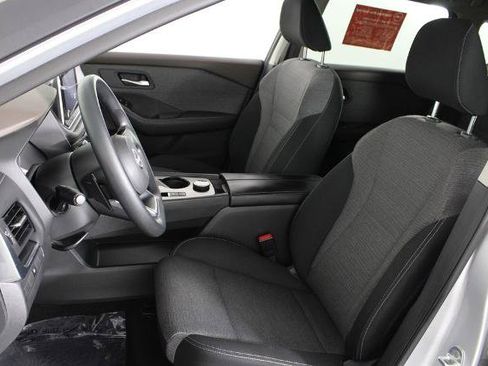 Certified 2023 Nissan Rogue SV AWD/4WD image 20