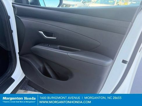 Used 2025 Hyundai Tucson SEL AWD/4WD image 35