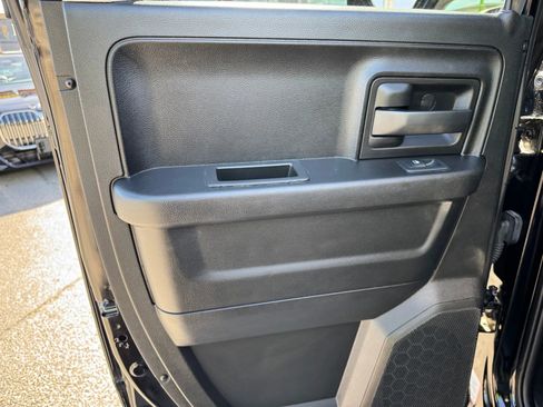 Used 2020 RAM 1500 Express image 13