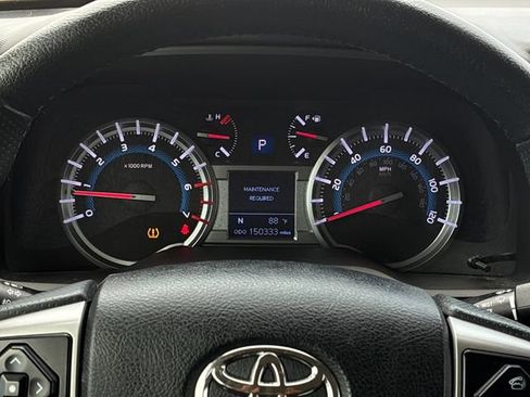 Used 2016 Toyota 4Runner SR5 Premium AWD/4WD image 24