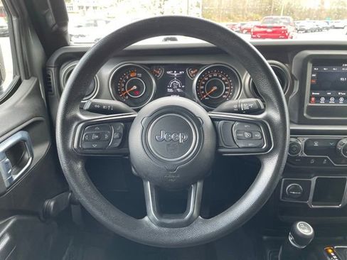 Used 2022 Jeep Wrangler Unlimited Sport AWD/4WD image 14