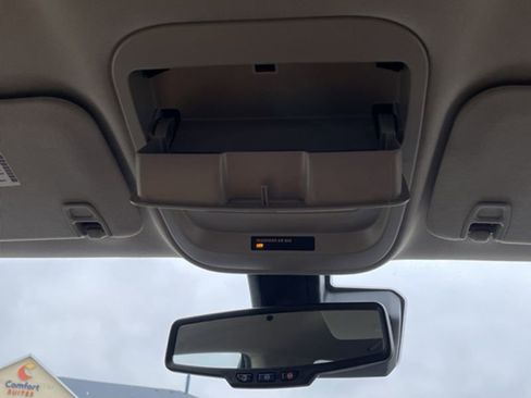 Used 2021 GMC Canyon Denali image 19