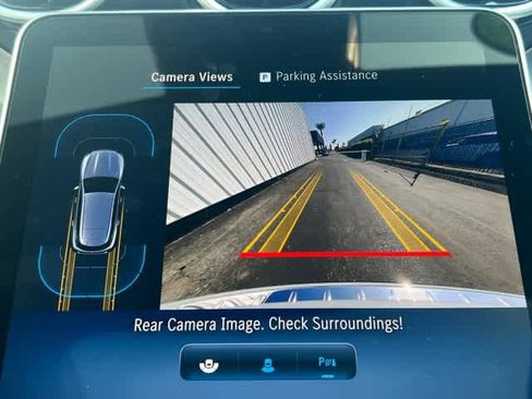 Certified 2025 Mercedes-Benz GLC 300 4MATIC image 17