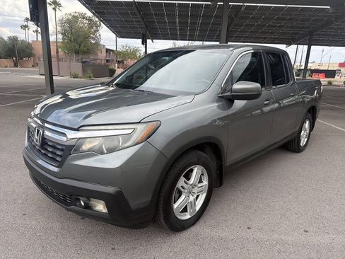 Used 2017 Honda Ridgeline RTL image 2
