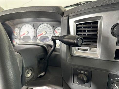 Used 2008 Dodge Ram 1500 Truck SLT w/ Trailer Tow Group image 27