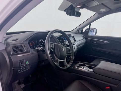 Certified 2024 Honda Ridgeline RTL+ image 11