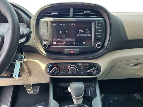Certified 2024 Kia Soul LX w/ Option Group 015 FWD image 29