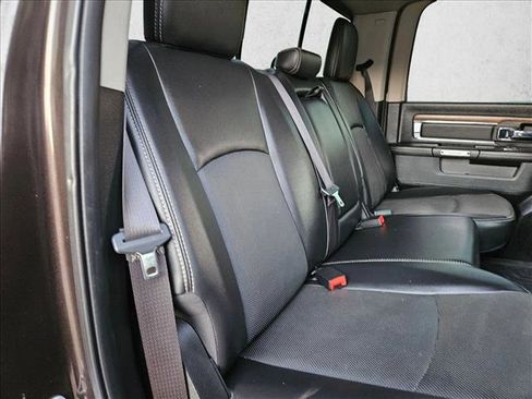 Used 2017 RAM 1500 Laramie w/ Convenience Group image 21